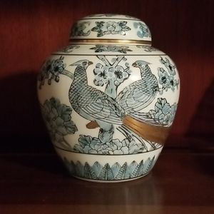 Vintage blue Imari handpainted ginger jar